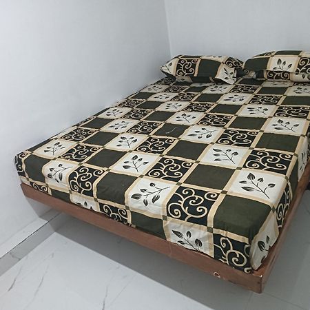 Vmg Vinayaga Residency 호텔 Tiruchchendūr 외부 사진