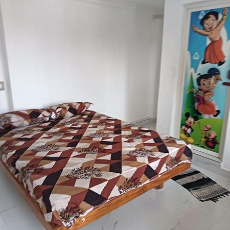 Vmg Vinayaga Residency 호텔 Tiruchchendūr 외부 사진